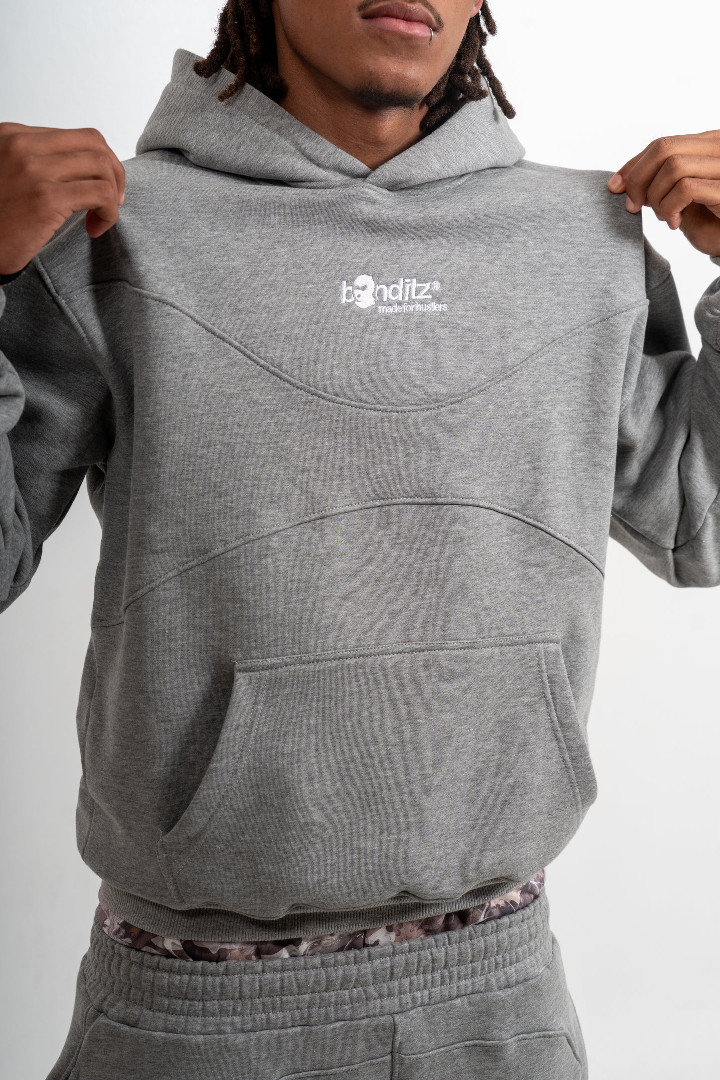 BANDITZ ® GREY SWEATSUIT